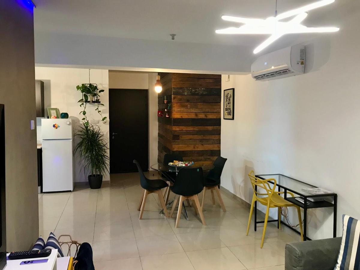 Fat Cow Apartment 101 Larnaca Exteriér fotografie