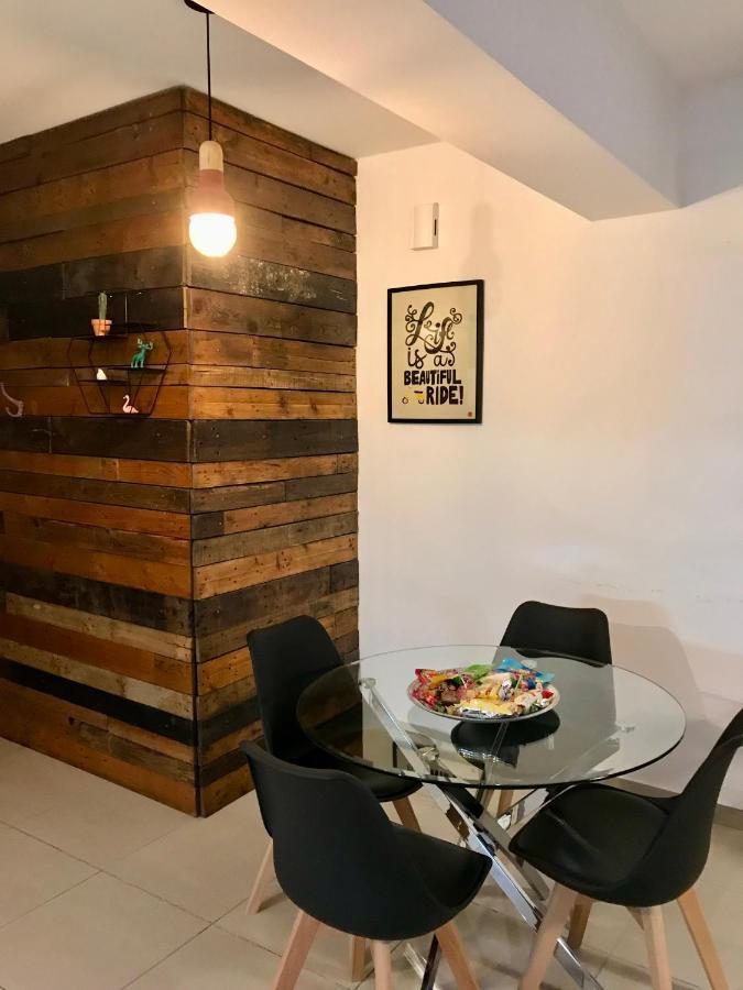 Fat Cow Apartment 101 Larnaca Exteriér fotografie